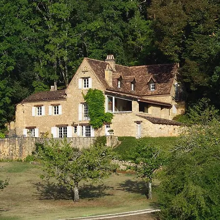 Roquecombe Holiday home